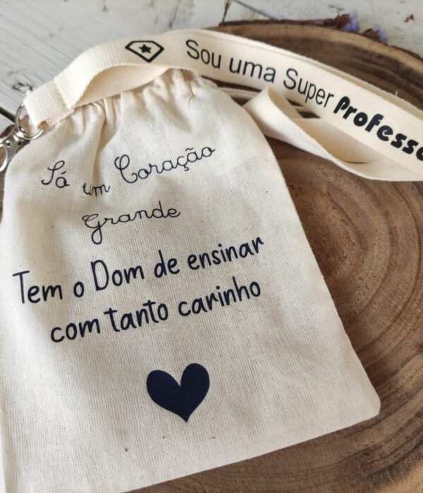Ofertas Professores - Só um coração grande tem o Dom de Ensinar com tanto carinho (com fita porta chaves)