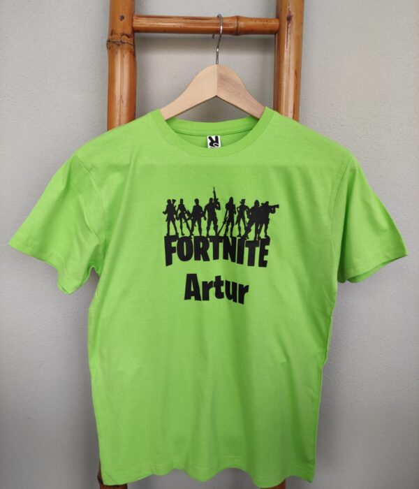 T-Shirt - Fortnite (com nome)