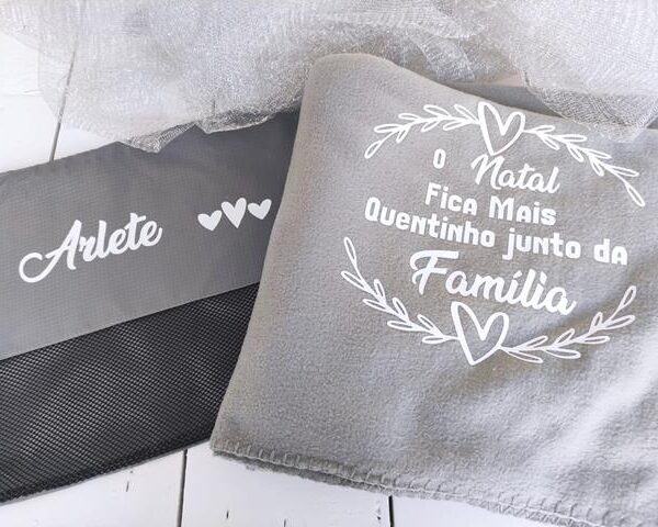 Manta Polar - O Natal fica mais quente junto da familia