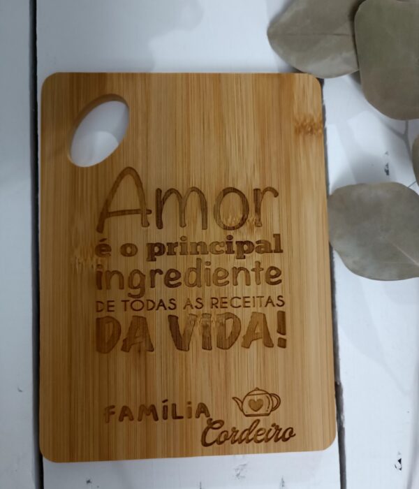 Tábua em Madeira - Amor é o principal ingrediente de todas as receitas da vida (com nome de família)