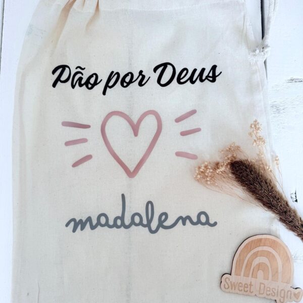 Saco Pão por Deus - Saco com nome e coração_3