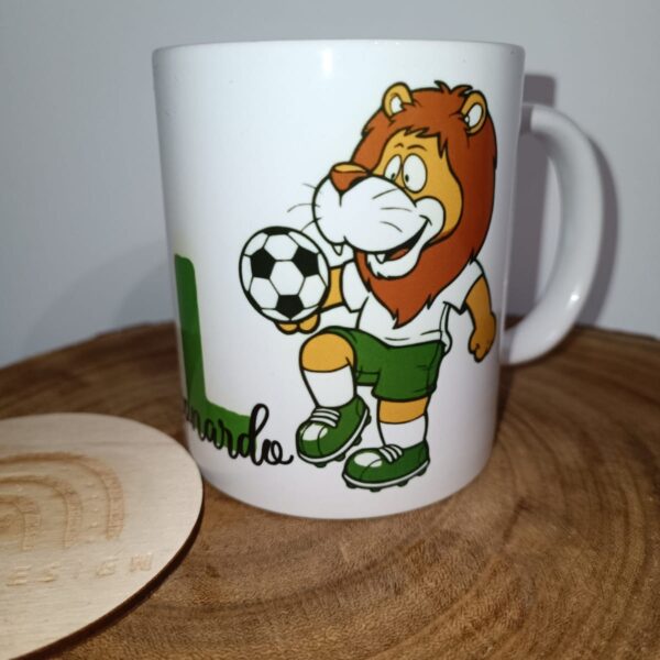 Caneca - Leão a jogar futebol (com nome) - Sporting