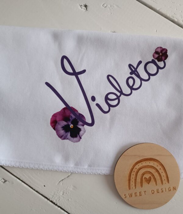 Fralda - Nome com flores violeta