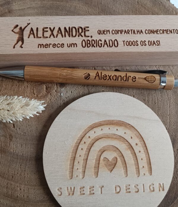 Estojo com caneta em Bambu - Nome com bola e raquete de ténis