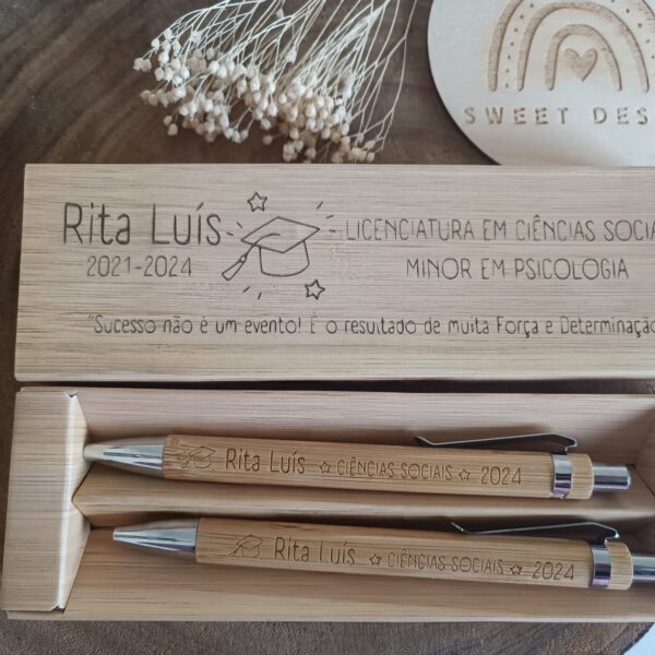 Caneta e lapiseira Finalista - Curso Universitário com nome e Ano (Queima das Fitas)