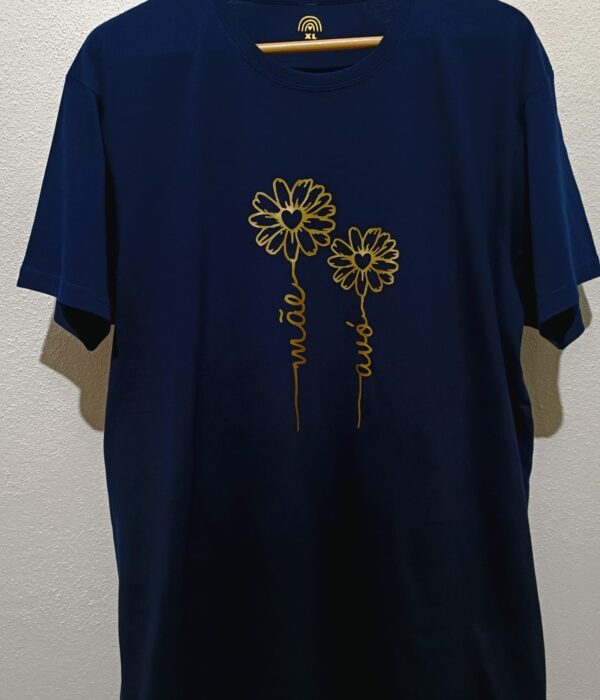 T-Shirt - Mãe e Avó formato flor