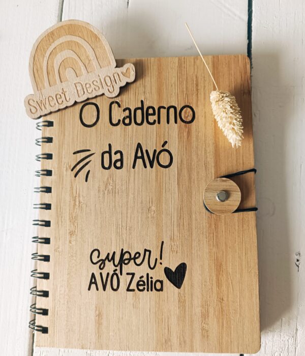 Caderno de apontamentos com argolas - Caderno de linhas com dedicatória e nome 2