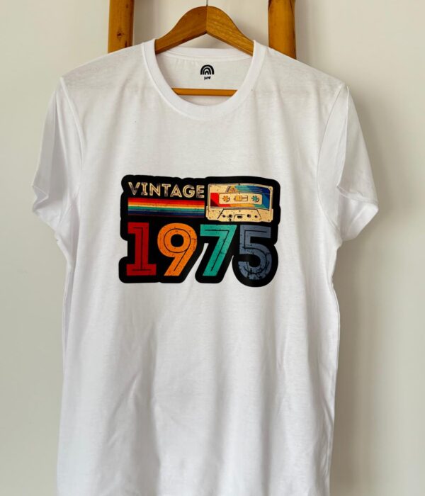 T-Shirt - Vintage cores (cassete de música)