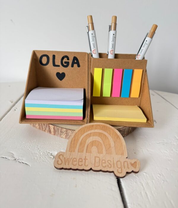 Conjunto de Escritório em cubo com nome