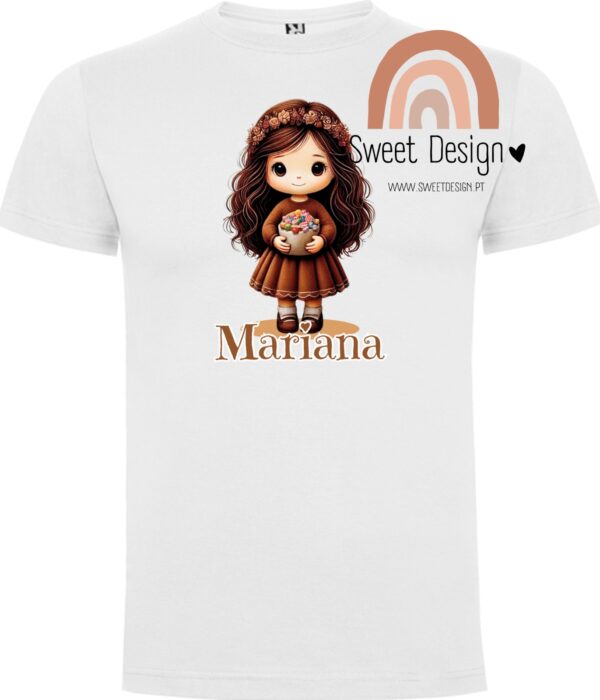 T-Shirt - Menina com doces de Páscoa (com nome)