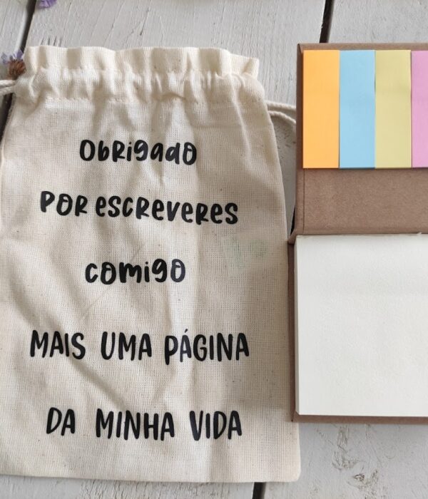Saco com Bloco de notas e post-it - Obrigado por escreveres comigo mais uma página da minha vida