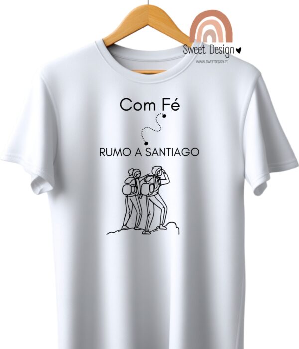 T-Shirt - Caminho de Santiago - Com Fé rumo a Santiago com peregrinos
