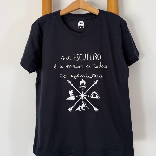 T-Shirt - Ser escuteiro é a maior de todas as aventuras_2