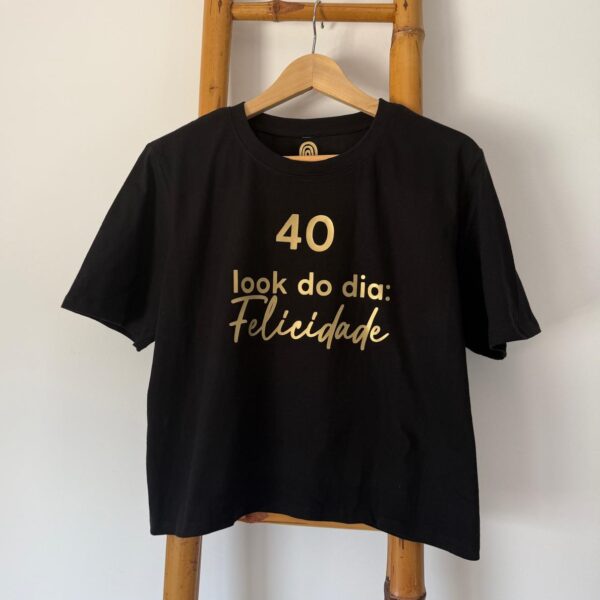 T-Shirt de corte curto e folgada - 40 (quarenta) Look do dia, Felicidade